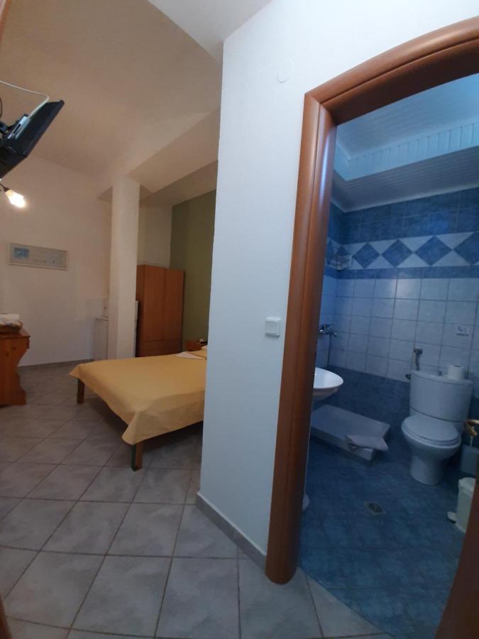 Paraga Rooms Pefkari Eksteriør billede